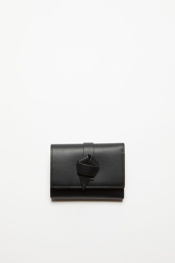 (image for) Dependable Musubi folded wallet